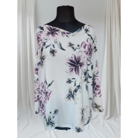 Biała bluzka z rękawem kimono - wiosenne fioletowe kwiaty